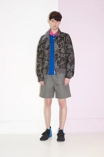Look 22